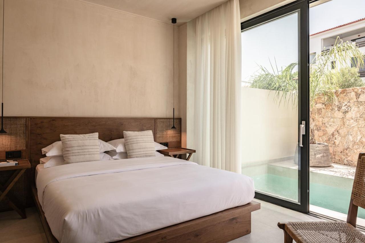 Seven Rocks Lejlighedshotel Paliouri Eksteriør billede